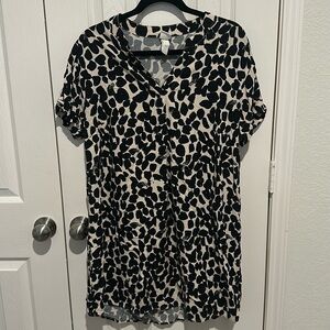 Casual Black/Beige H&M V-Neck Dress